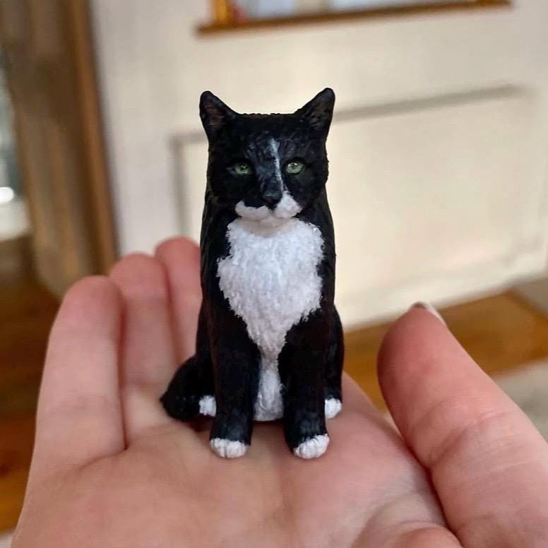 Cat Sculpture handmade polymer clay cute pet custom portrait replica memorial wedding cake topper art model sculptures | nymbie